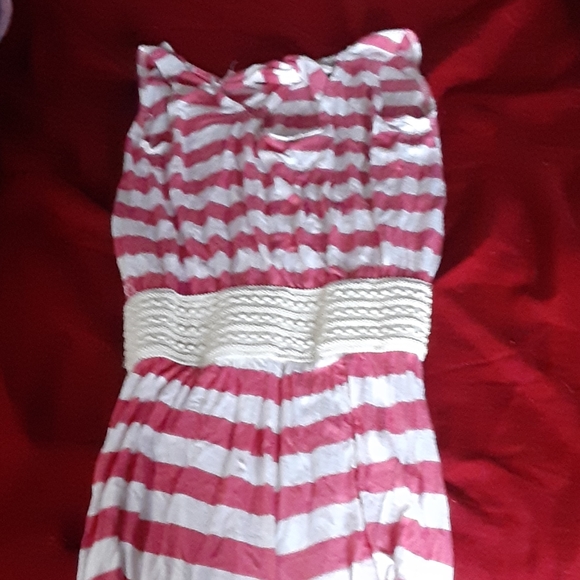 Pink white romper - Picture 2 of 2